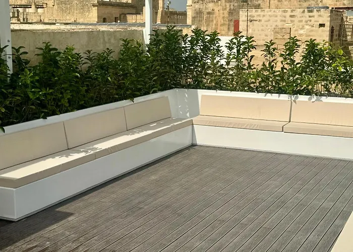 Paulos Valletta